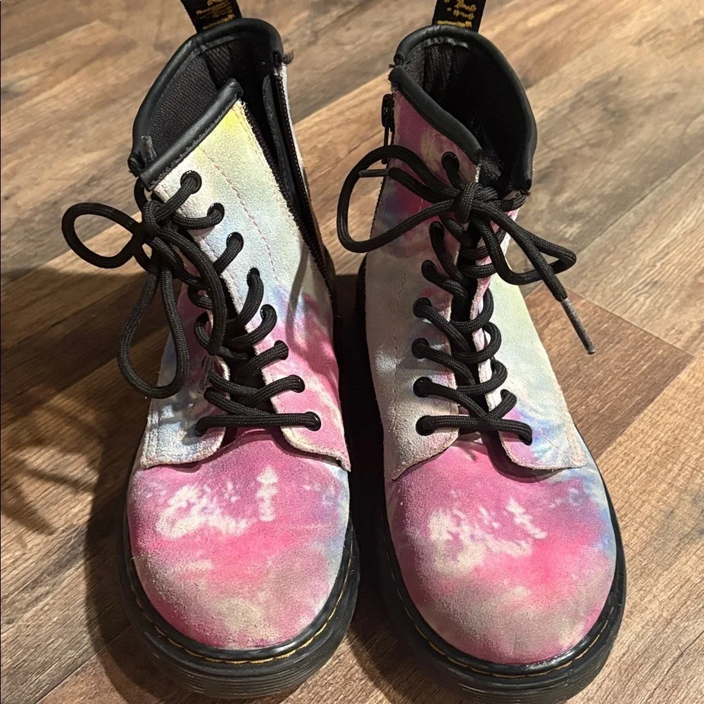 Authentic Dr. Martens Kids Size 3 Tie-Dye Combat Boots Unisex Lace Up Suede Boot